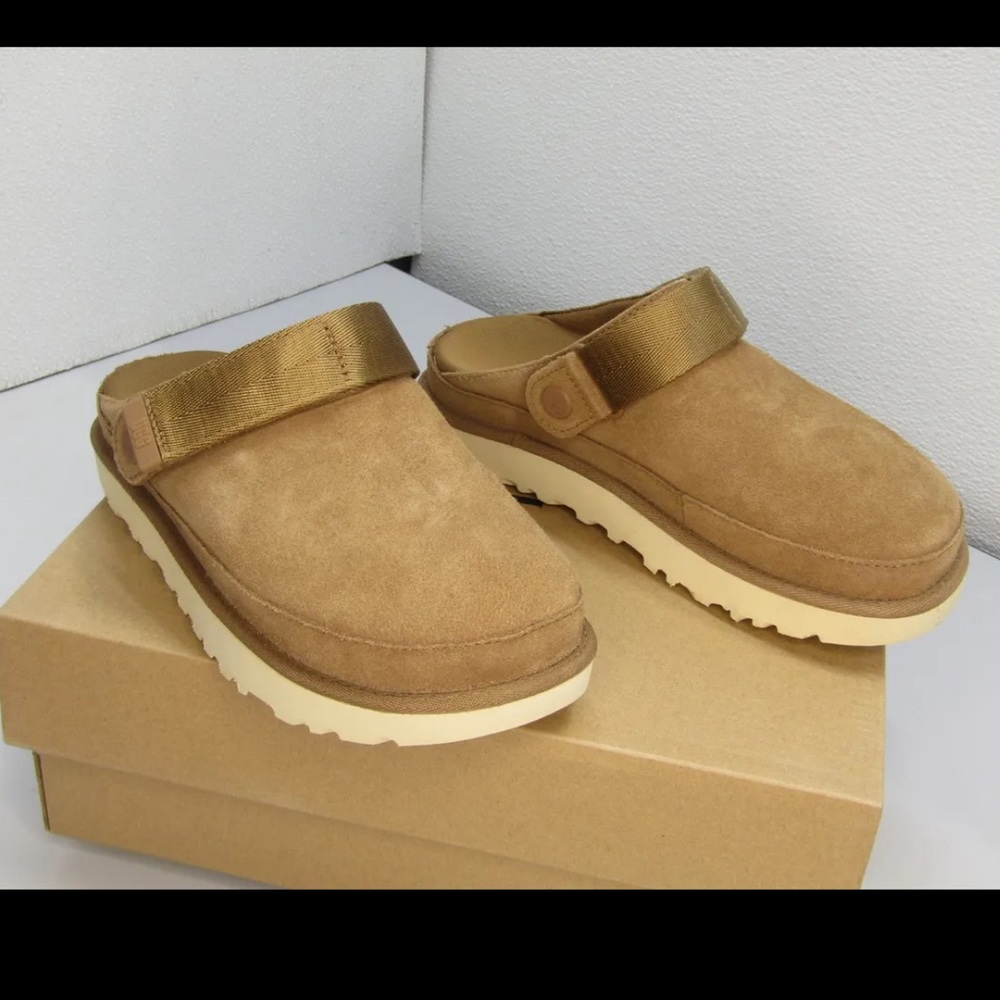 UGG Women's US 6.5 Goldenstar Clogs Brown 1138252
